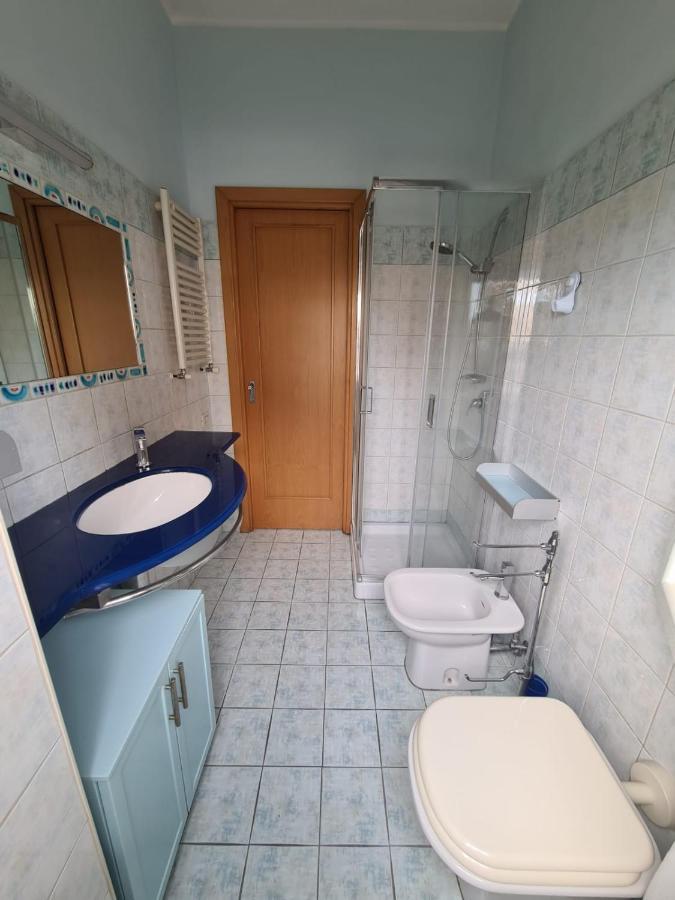 La Pioggia Nel Pineto Apartment Gaeta Luaran gambar