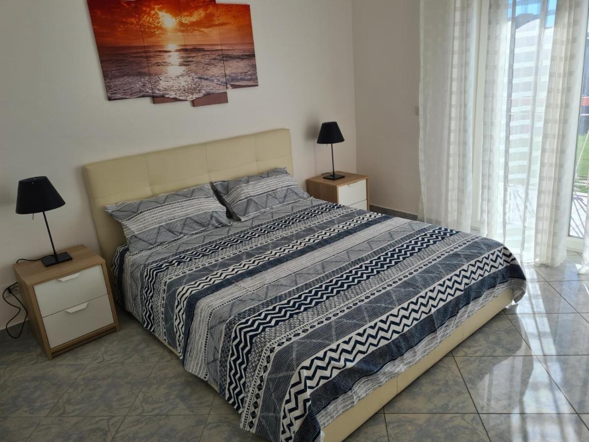 La Pioggia Nel Pineto Apartment Gaeta Luaran gambar