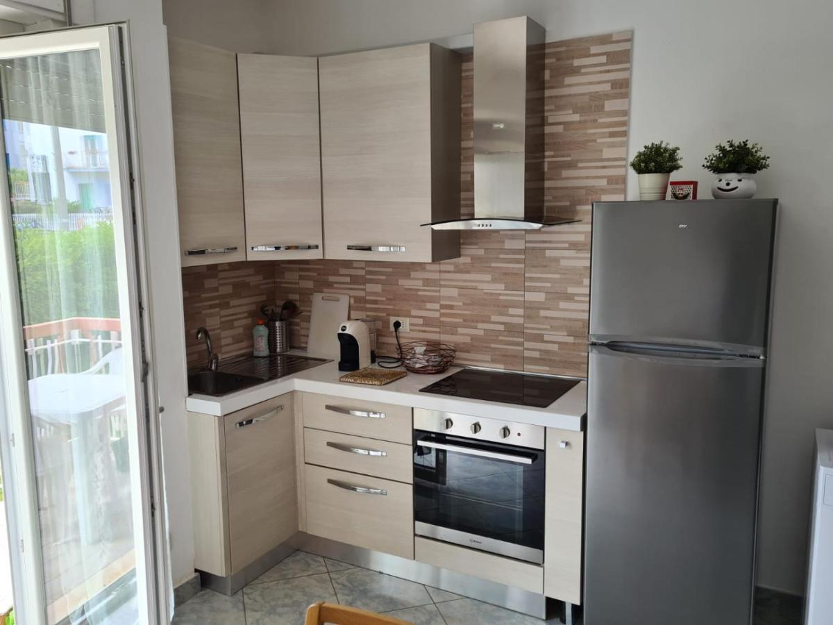 La Pioggia Nel Pineto Apartment Gaeta Luaran gambar